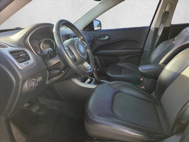 Used 2019 Jeep Compass Latitude w/ Popular Equipment Group FWD image 11