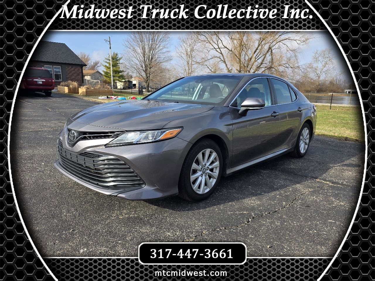 Used 2018 Toyota Camry LE w/ Convenience Package image 1