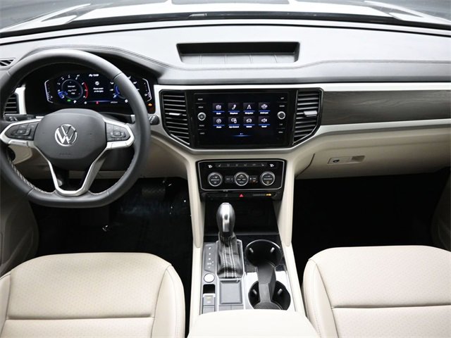 Used 2022 Volkswagen Atlas SE image 18