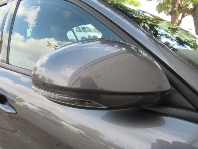 Used 2023 Alfa Romeo Giulia Sprint image 21