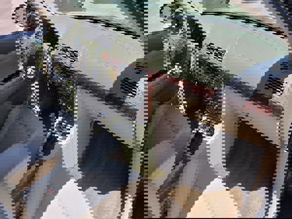 Used 2005 Chevrolet Cobalt LT image 14