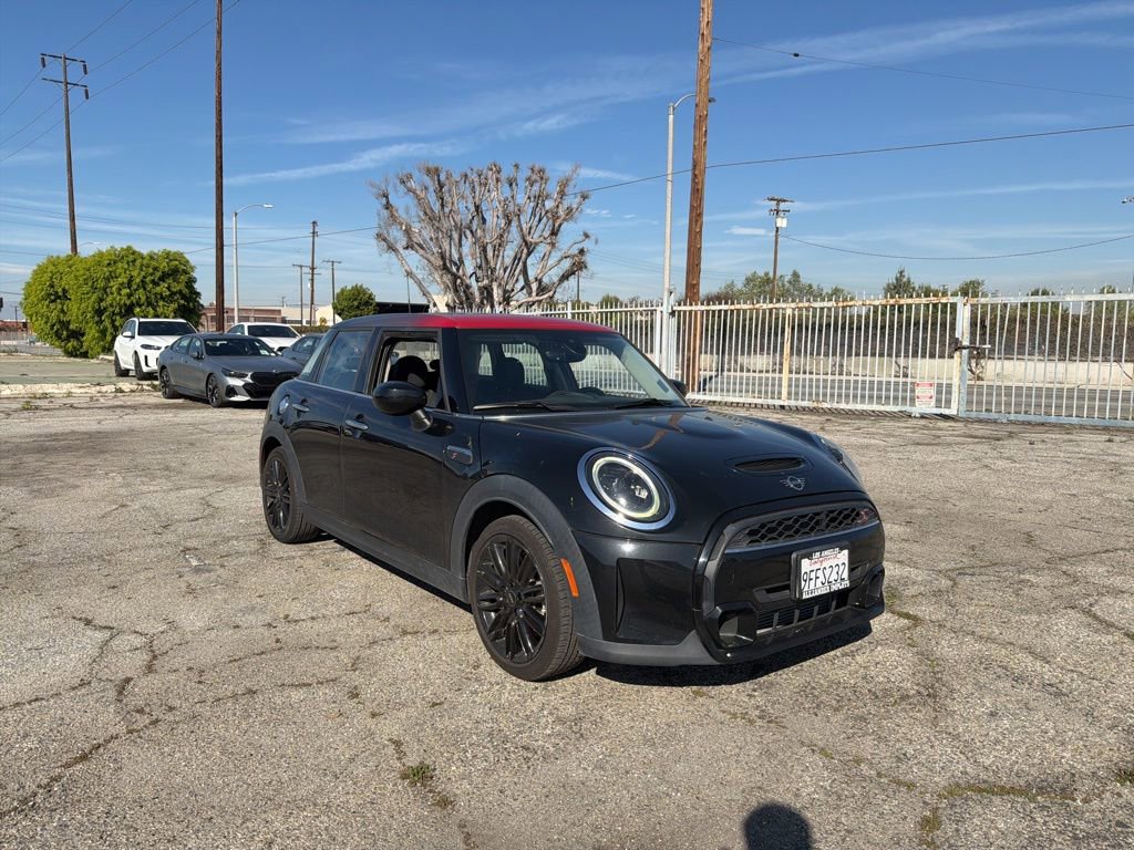 Used 2023 MINI Cooper S image 9