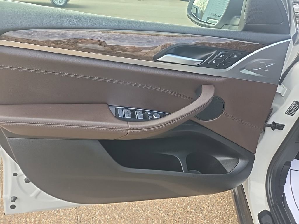 Used 2022 BMW X4 xDrive30i w/ Premium Package image 14