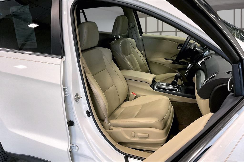 Used 2018 Acura RDX w/ Technology Package AWD/4WD image 30