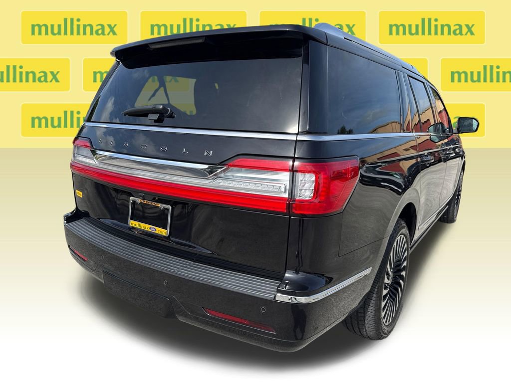 Used 2020 Lincoln Navigator L Black Label w/ Cargo Convenience Package AWD/4WD image 4
