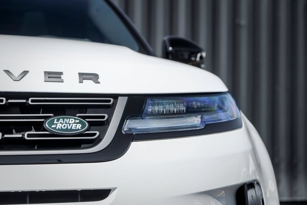 New 2026 Land Rover Range Rover Evoque S AWD/4WD image 6