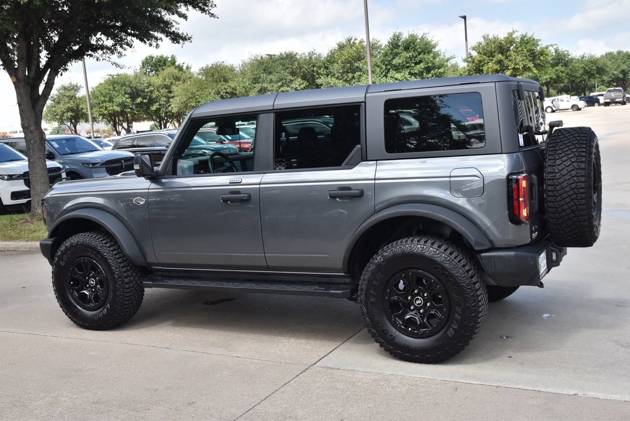 Certified 2022 Ford Bronco Wildtrak AWD/4WD image 11