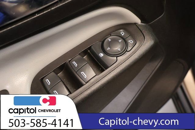 Used 2019 Chevrolet Equinox LS image 11