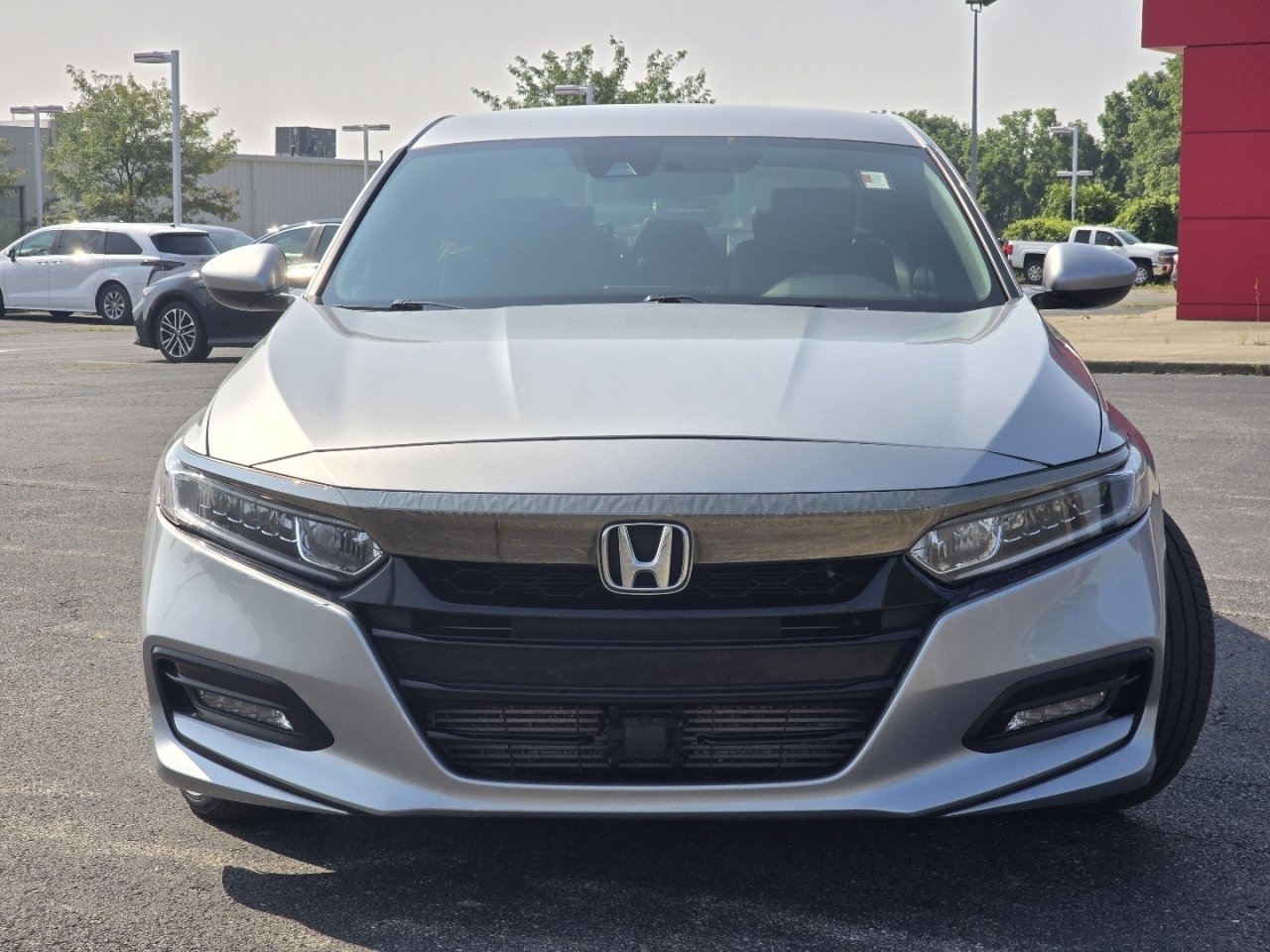 Used 2019 Honda Accord Sport image 9