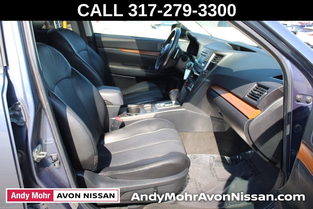 Used 2014 Subaru Outback 3.6R Limited w/ Moonroof Package AWD/4WD image 19