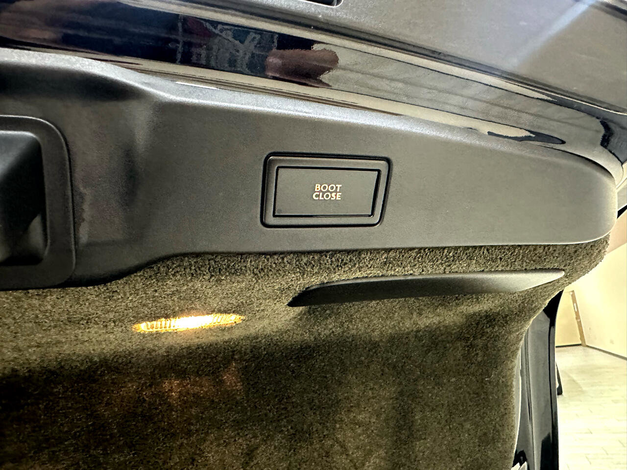 Used 2016 Bentley Continental GT AWD/4WD image 13