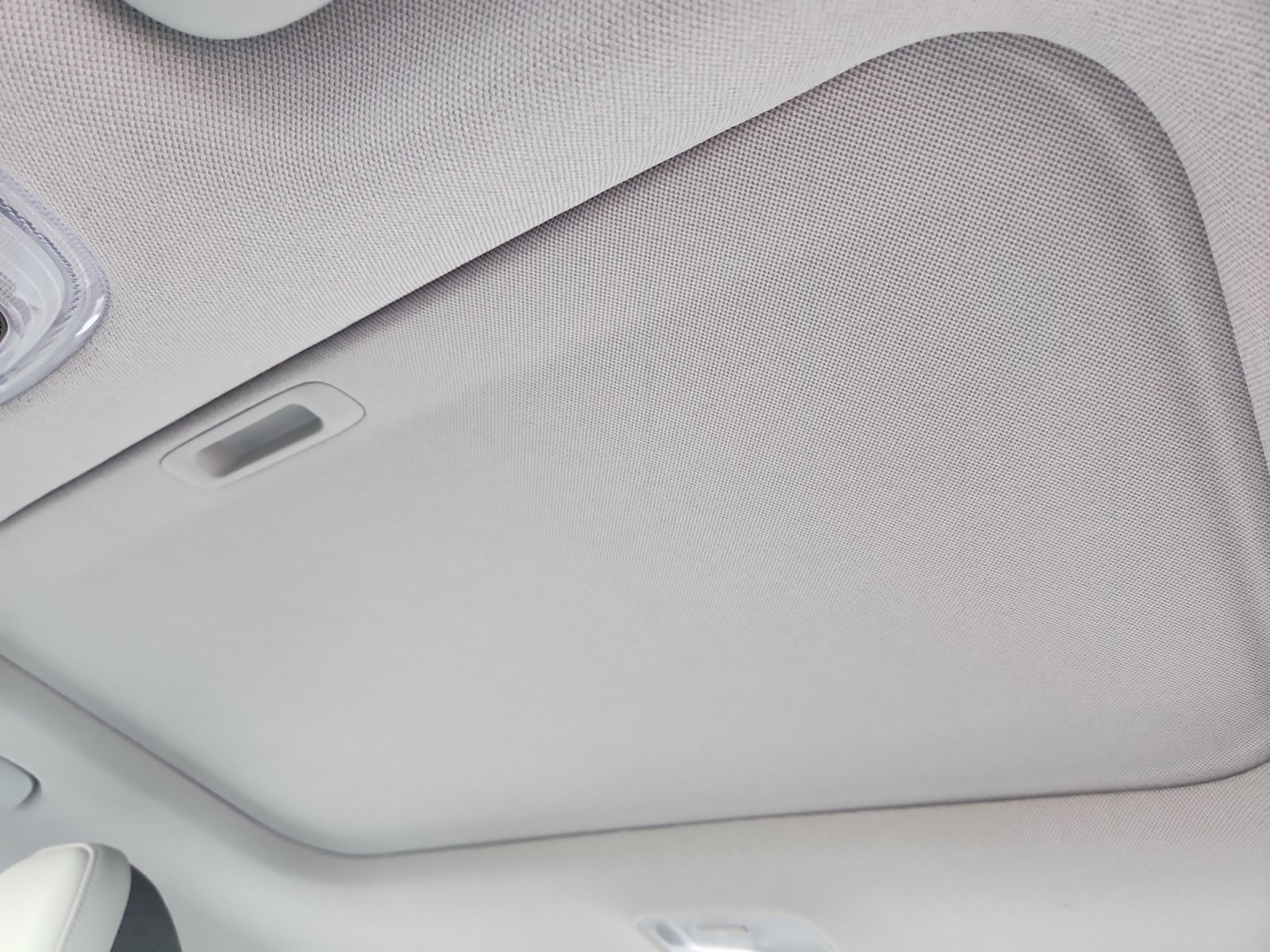 New 2026 Hyundai Elantra Limited FWD image 33