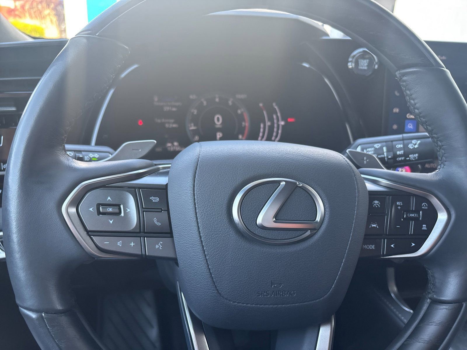 Used 2023 Lexus RX 350 Premium w/ Accessory Package AWD/4WD image 25