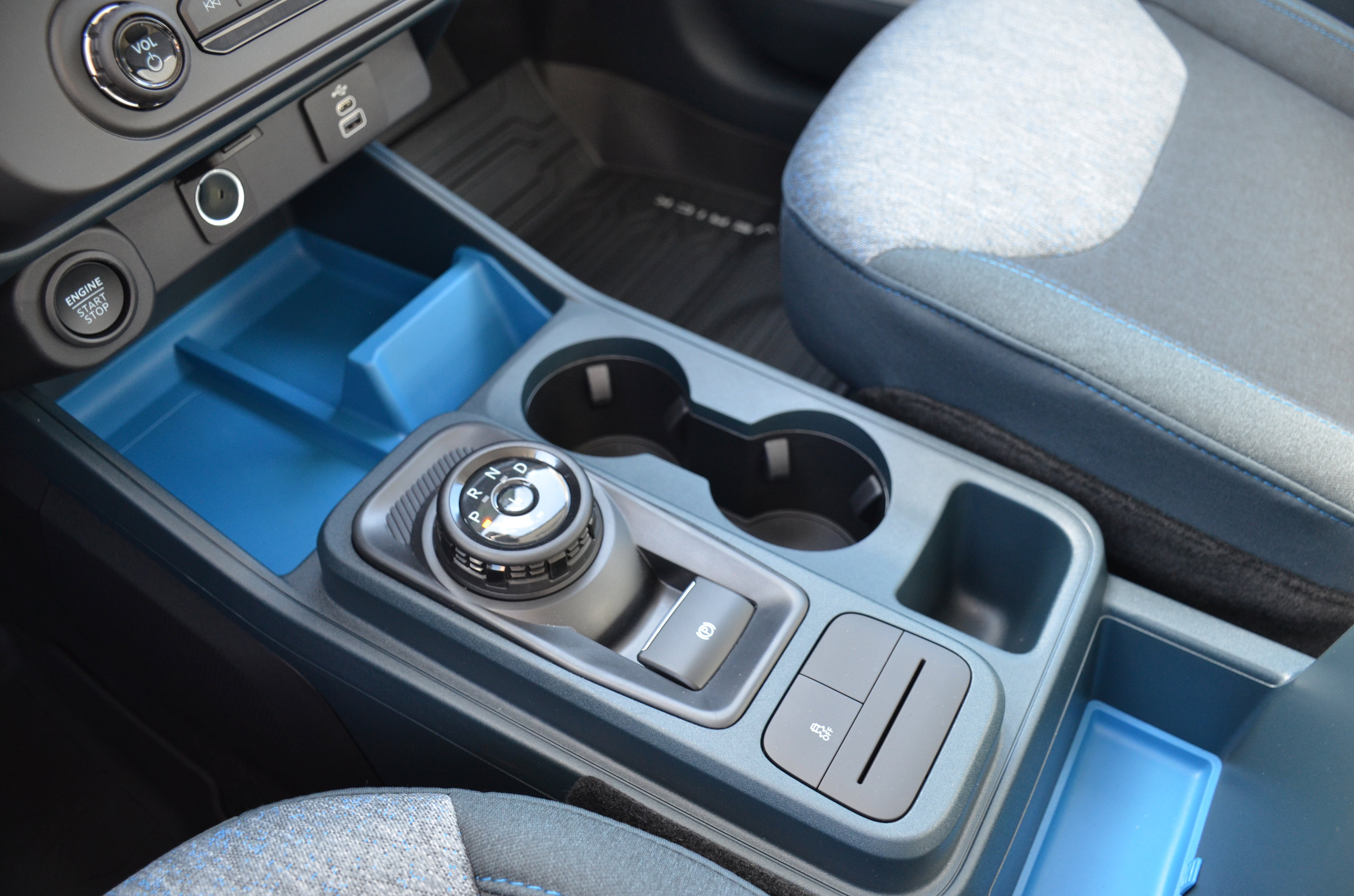 New 2025 Ford Maverick XLT image 12