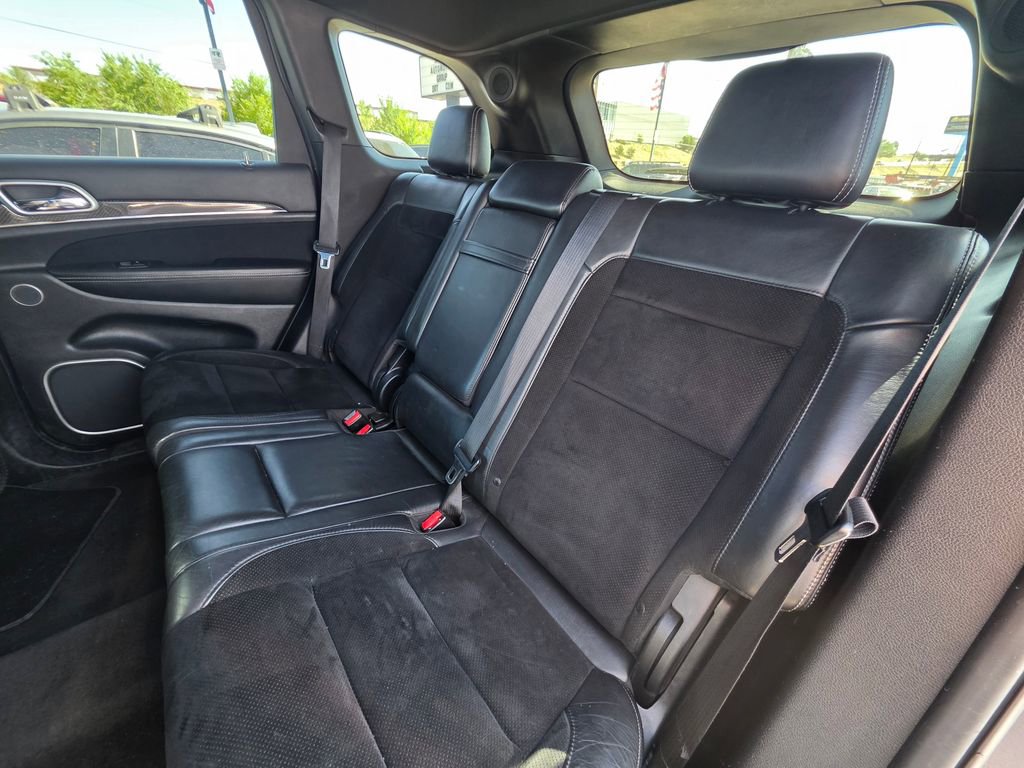 Used 2014 Jeep Grand Cherokee SRT8 w/ Luxury Group II AWD/4WD image 11