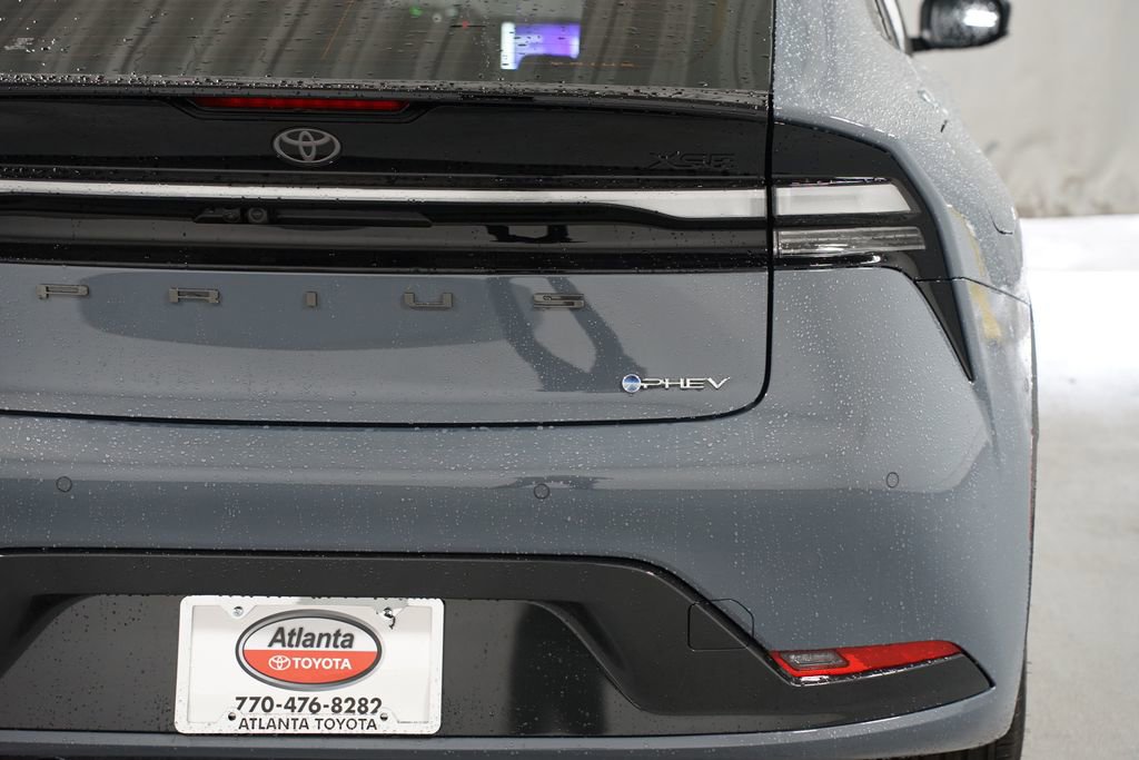 New 2026 Toyota Prius Plug-In Hybrid image 10