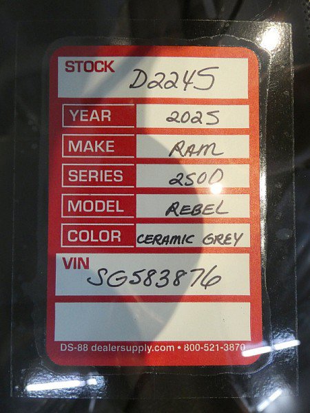 Used 2025 RAM 2500 Power Wagon AWD/4WD image 32