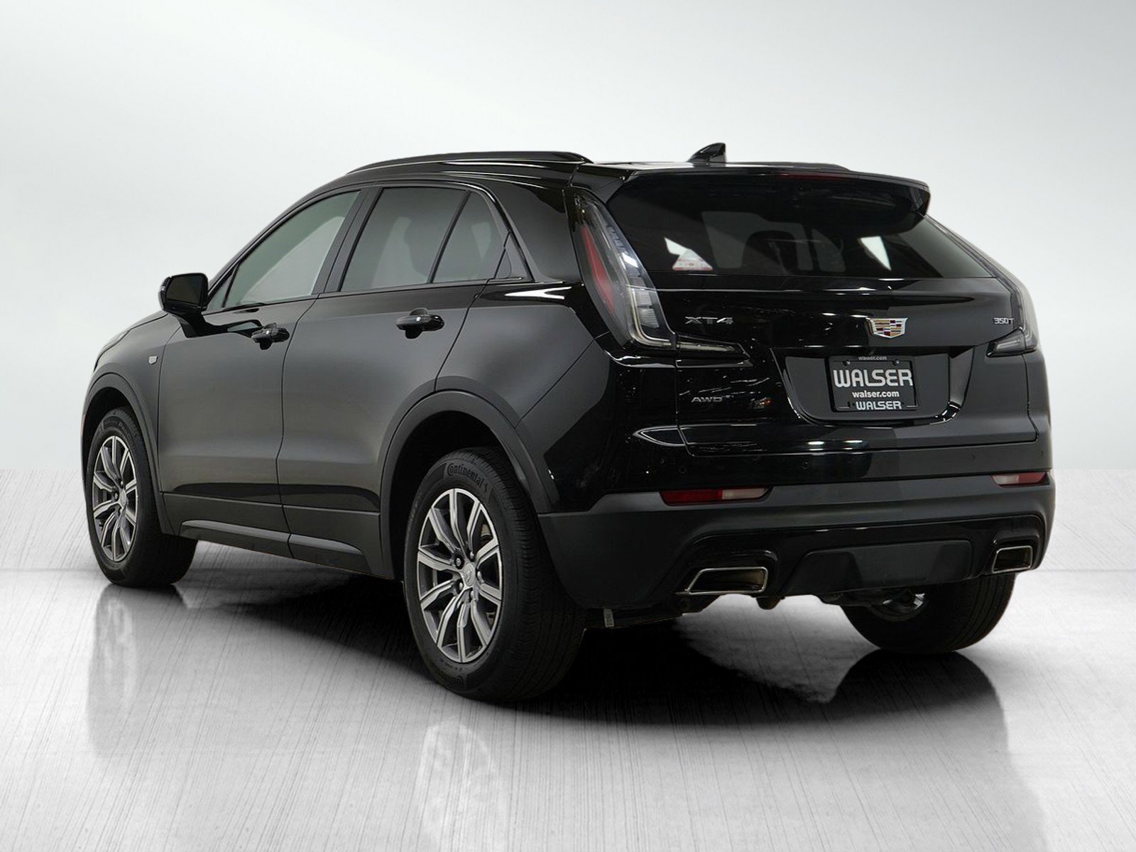 Used 2023 Cadillac XT4 Sport image 4