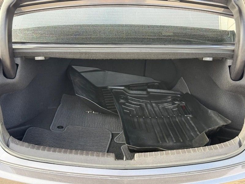 Used 2018 Acura TLX V6 w/ Technology & A-SPEC Pkg AWD/4WD image 9