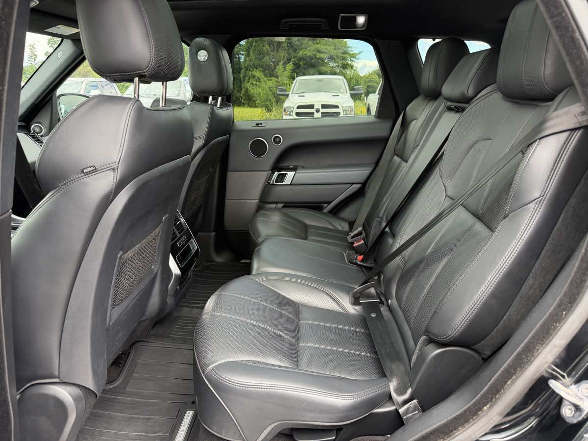 Used 2014 Land Rover Range Rover Sport Supercharged AWD/4WD image 11