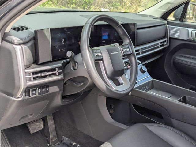 Used 2025 Hyundai Santa Fe SEL image 14