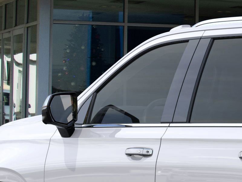 New 2025 Chevrolet Suburban Premier image 12
