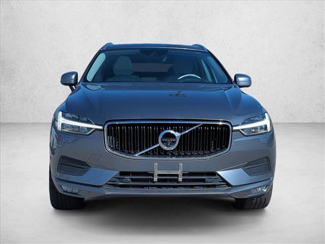 Used 2018 Volvo XC60 T5 Momentum w/ Convenience Package image 2