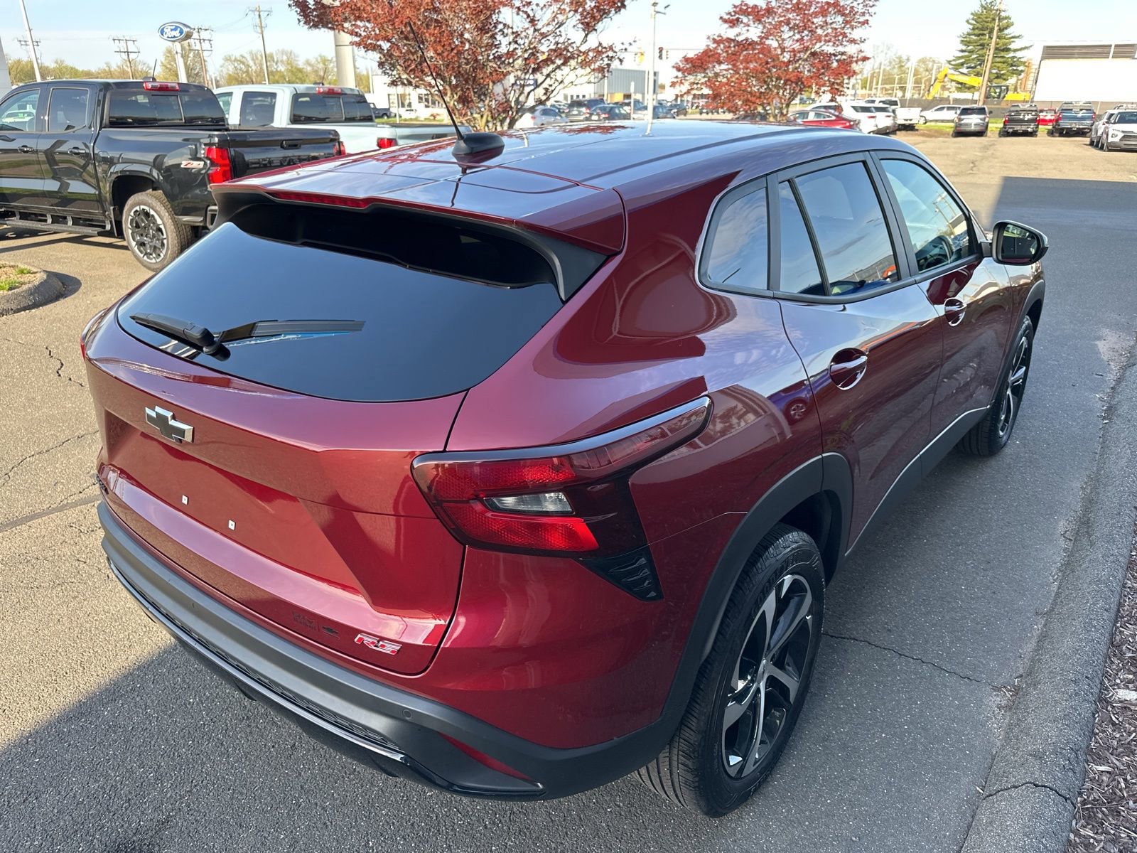 Used 2025 Chevrolet Trax RS w/ Sunroof Package image 5