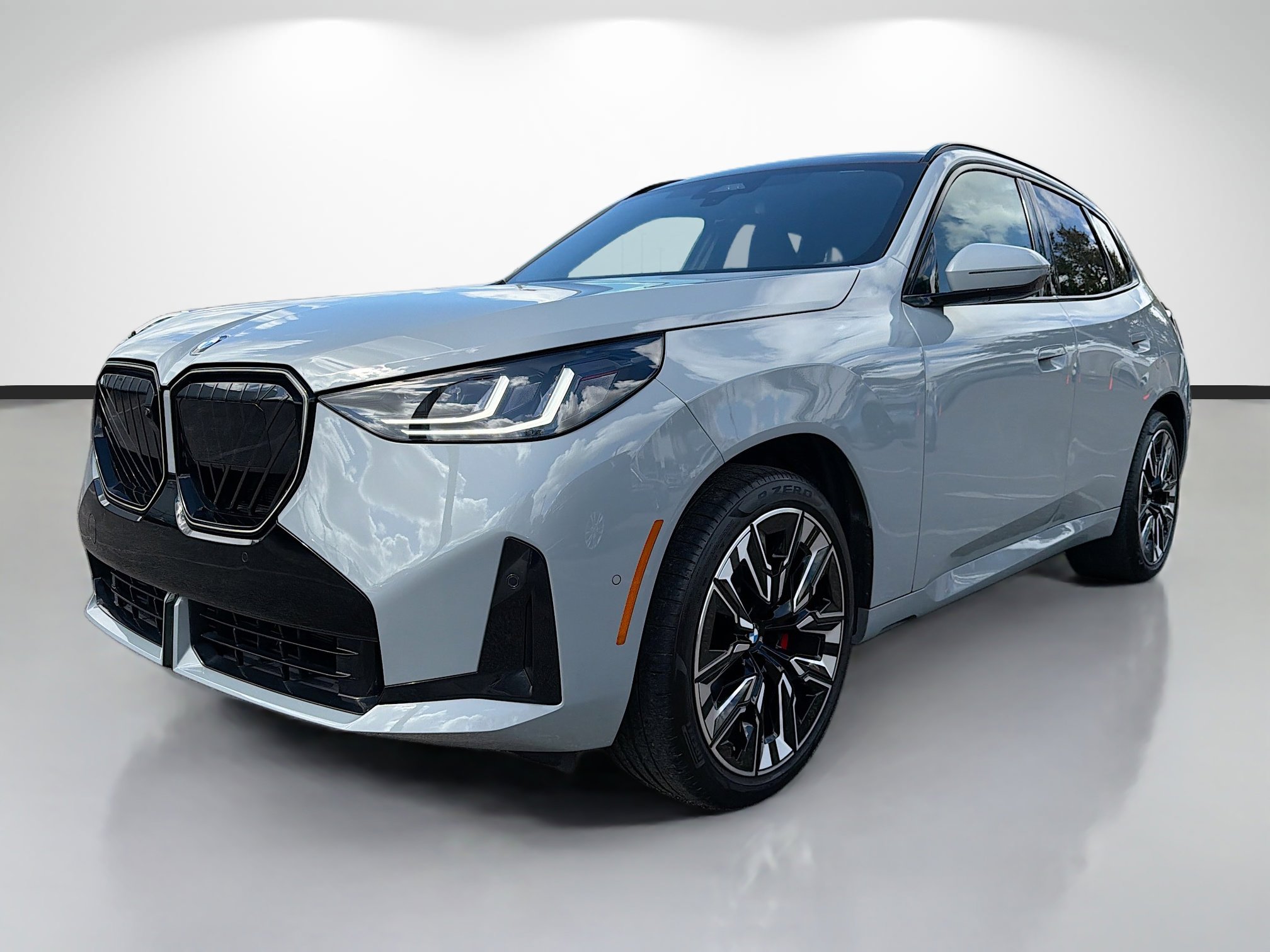 Used 2025 BMW X3 xDrive30i w/ Premium Package image 7