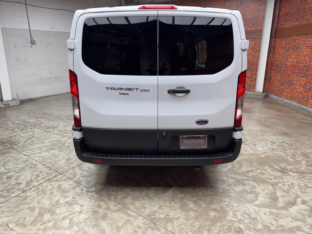 Certified 2025 Ford Transit 250 Low Roof w/ Exterior Upgrade Package RWD image 4