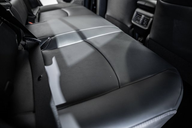 Used 2020 Toyota RAV4 XLE Premium image 29