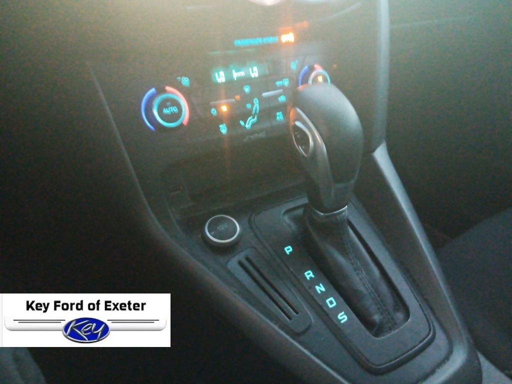 Used 2017 Ford Focus SEL image 22