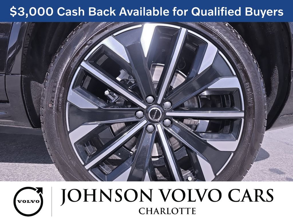 New 2026 Volvo XC90 B6 Plus w/ Protection Package Premier image 38