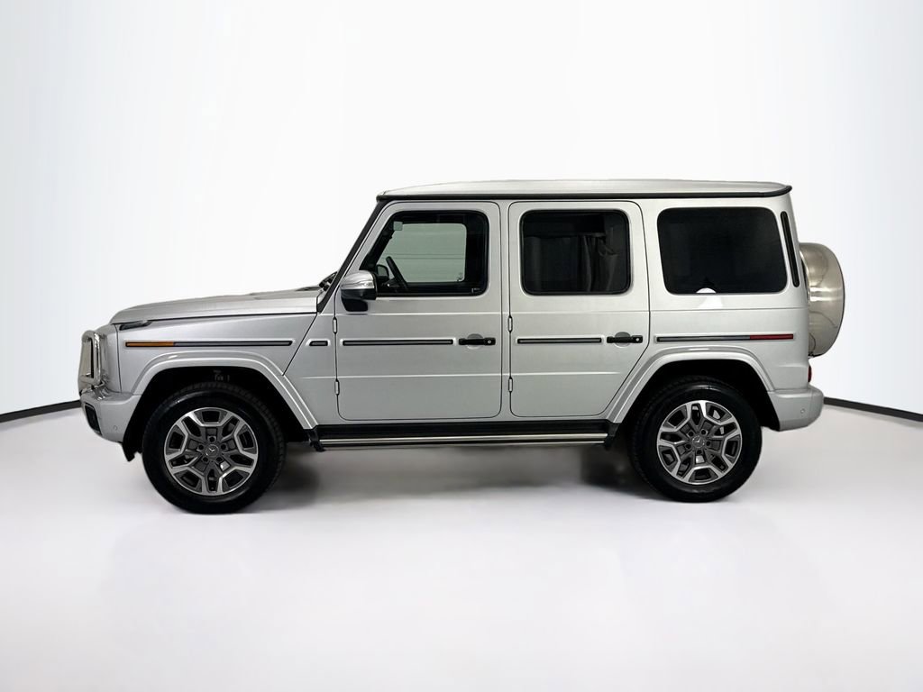 Used 2025 Mercedes-Benz G 550 image 8