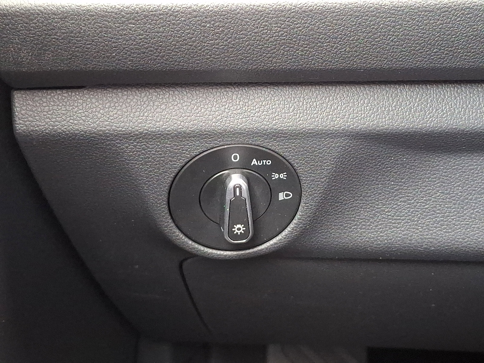 Certified 2024 Volkswagen Jetta S image 22