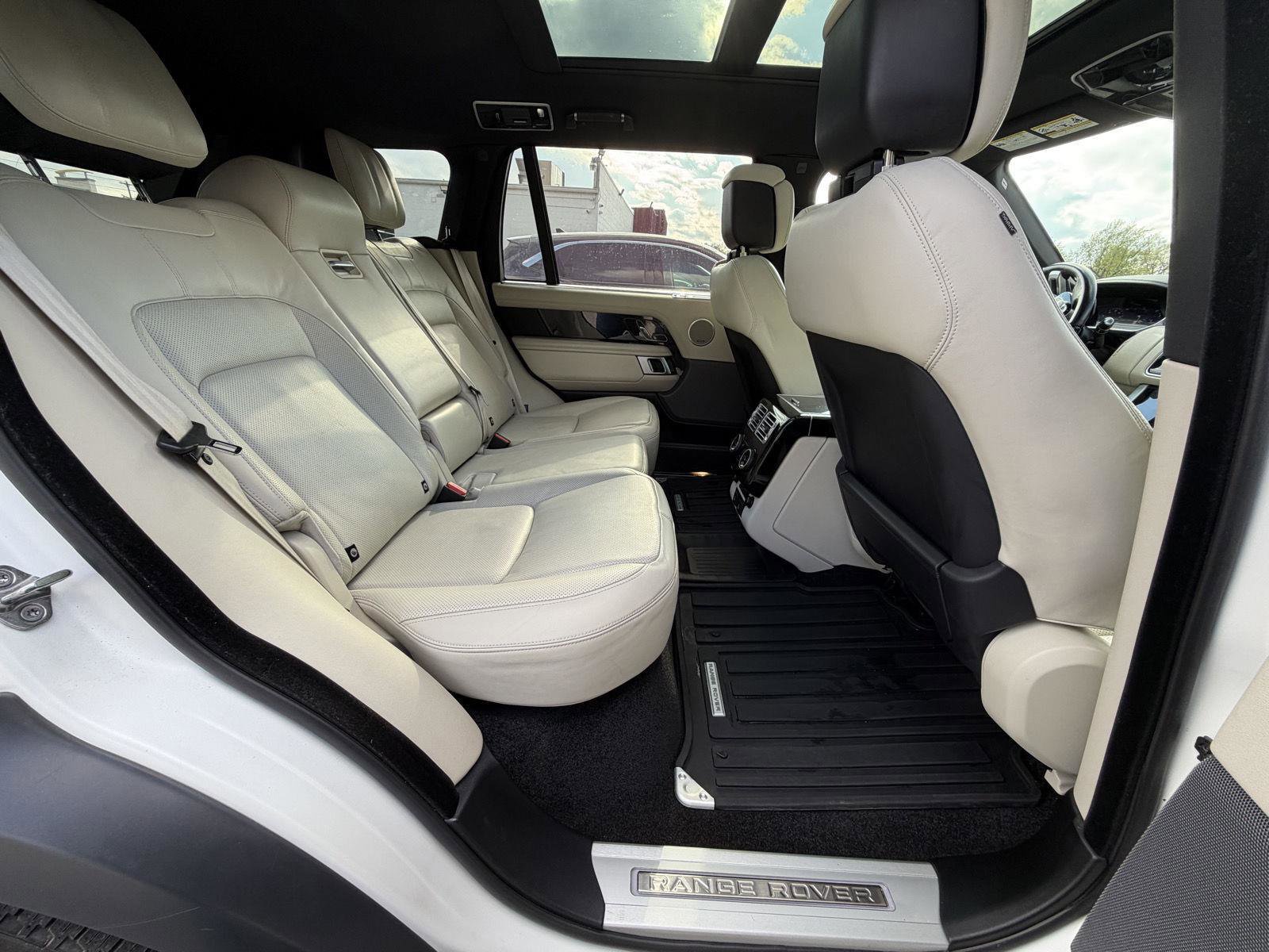 Used 2021 Land Rover Range Rover P525 Westminster Edition LWB AWD/4WD image 26