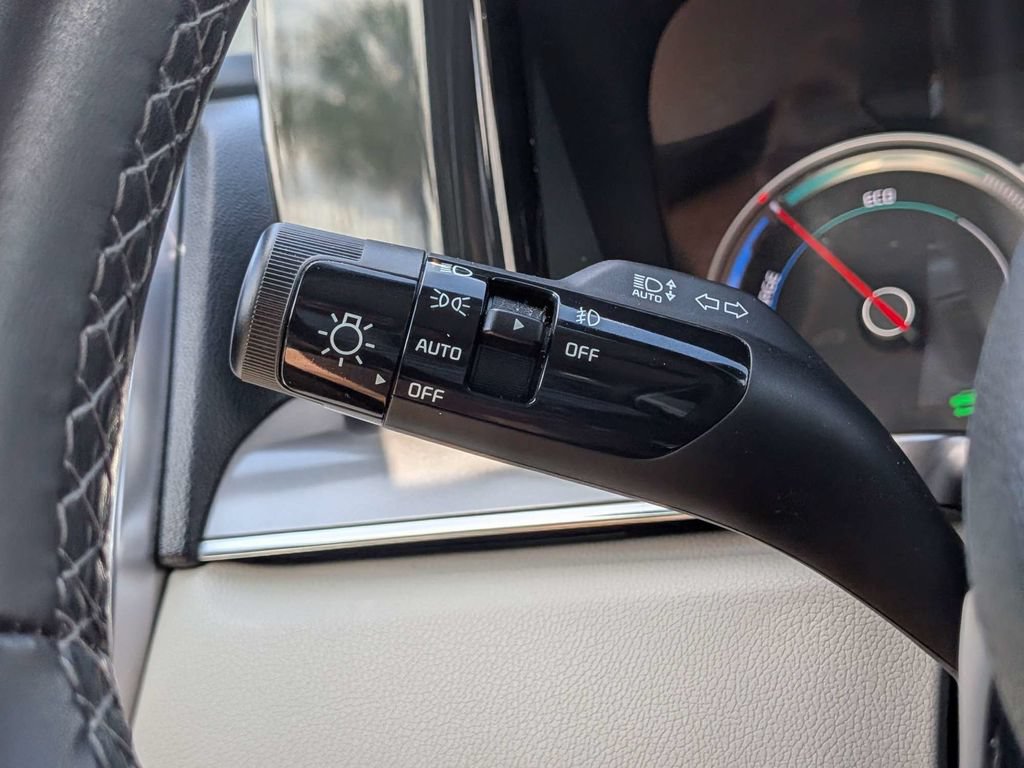 Used 2023 Kia Sorento EX FWD image 39