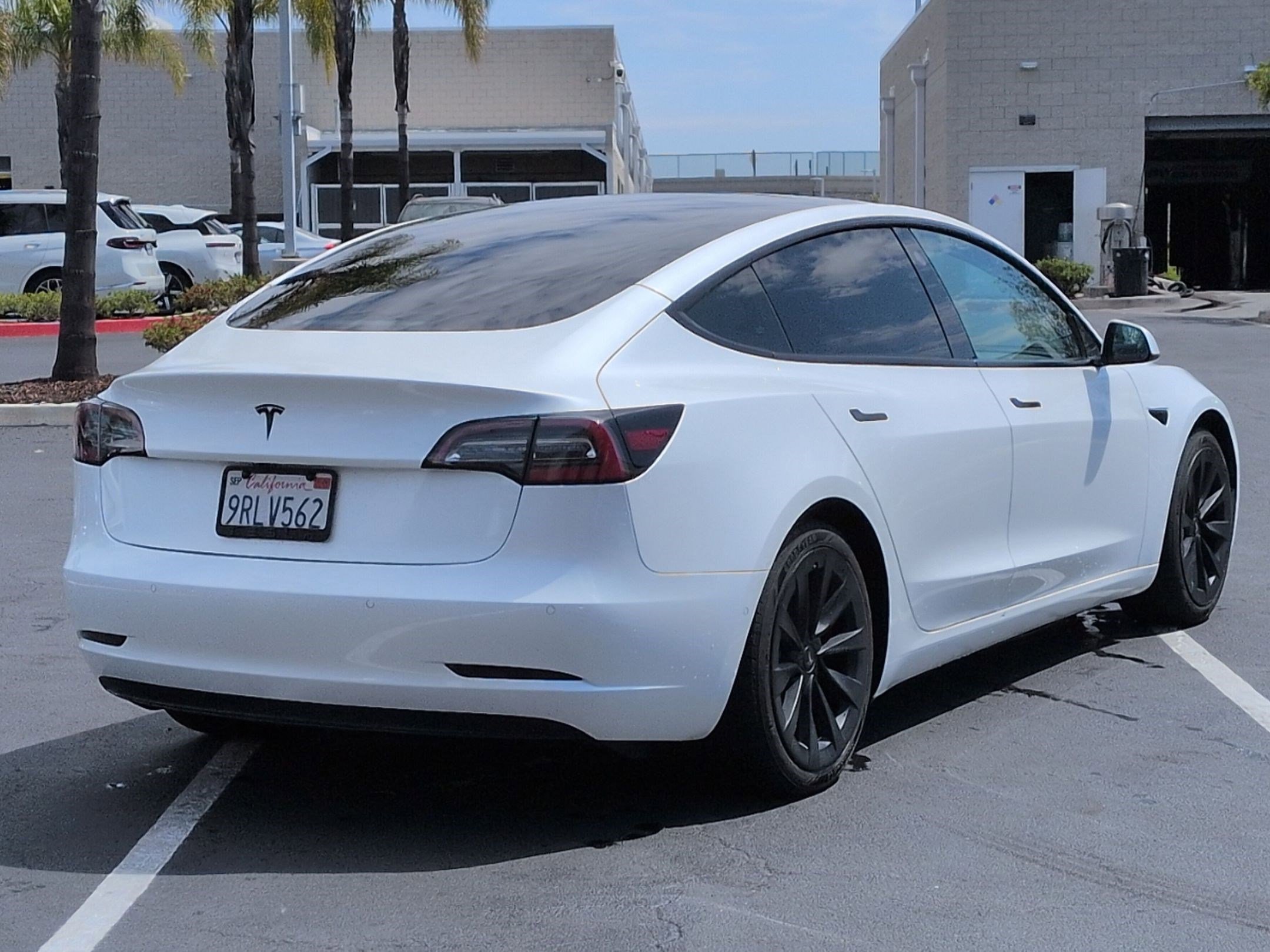Used 2021 Tesla Model 3 Standard Range Plus RWD image 10
