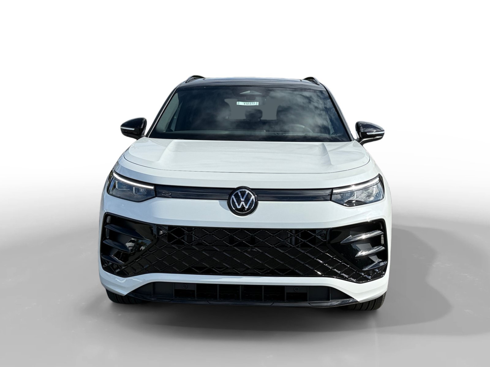 New 2026 Volkswagen Tiguan SE R-Line AWD/4WD image 8