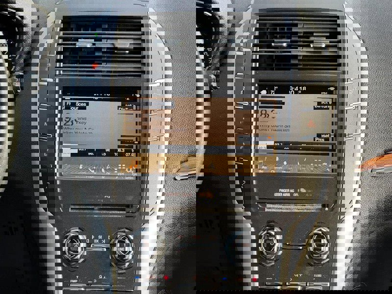 Used 2019 Lincoln MKC Reserve w/ MKC Climate Package image 13