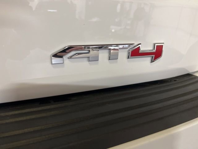 Used 2025 GMC Yukon XL AT4 Ultimate image 12