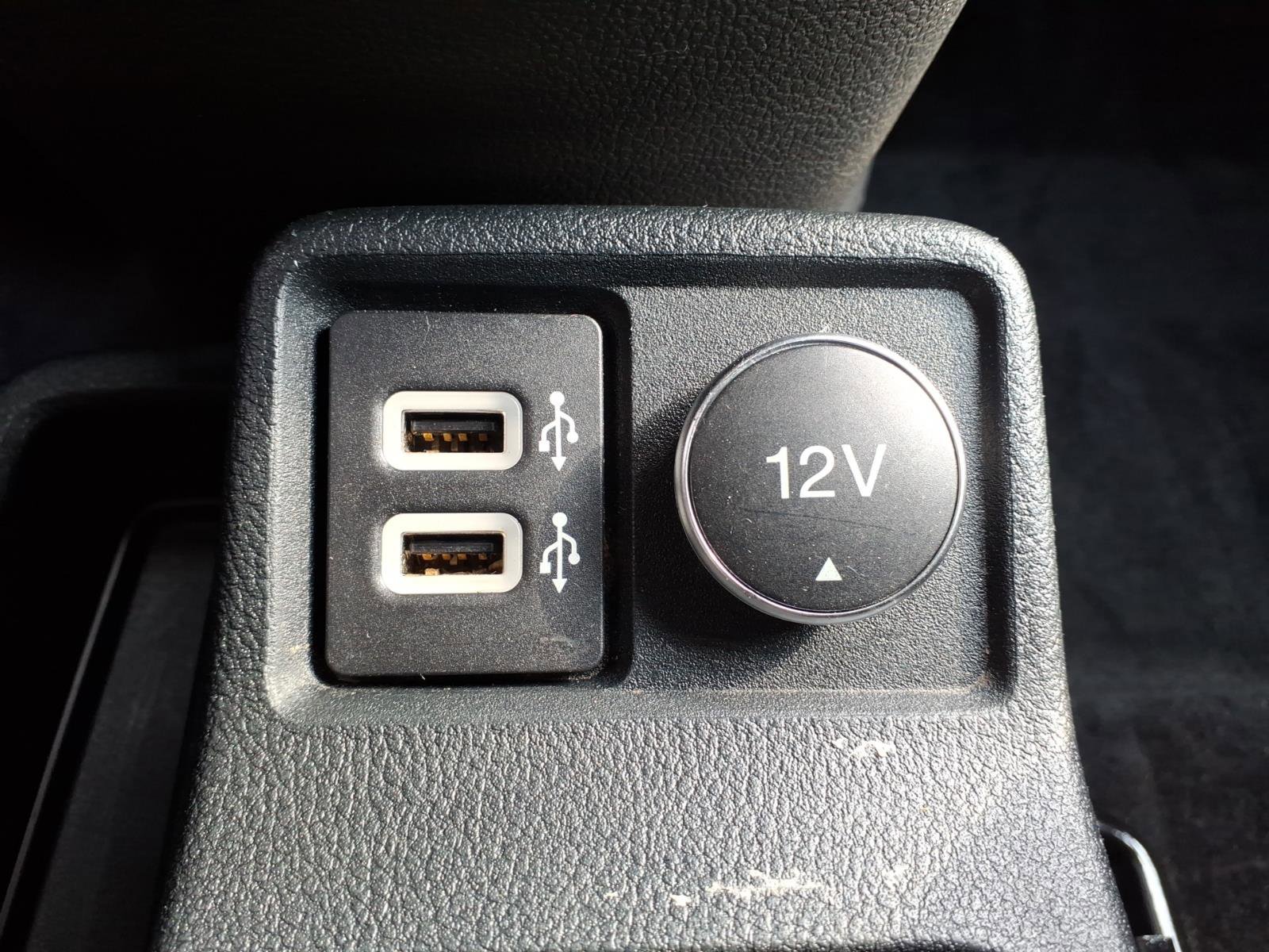 Used 2019 Ford Transit Connect XLT w/ Trailer Tow Package image 20