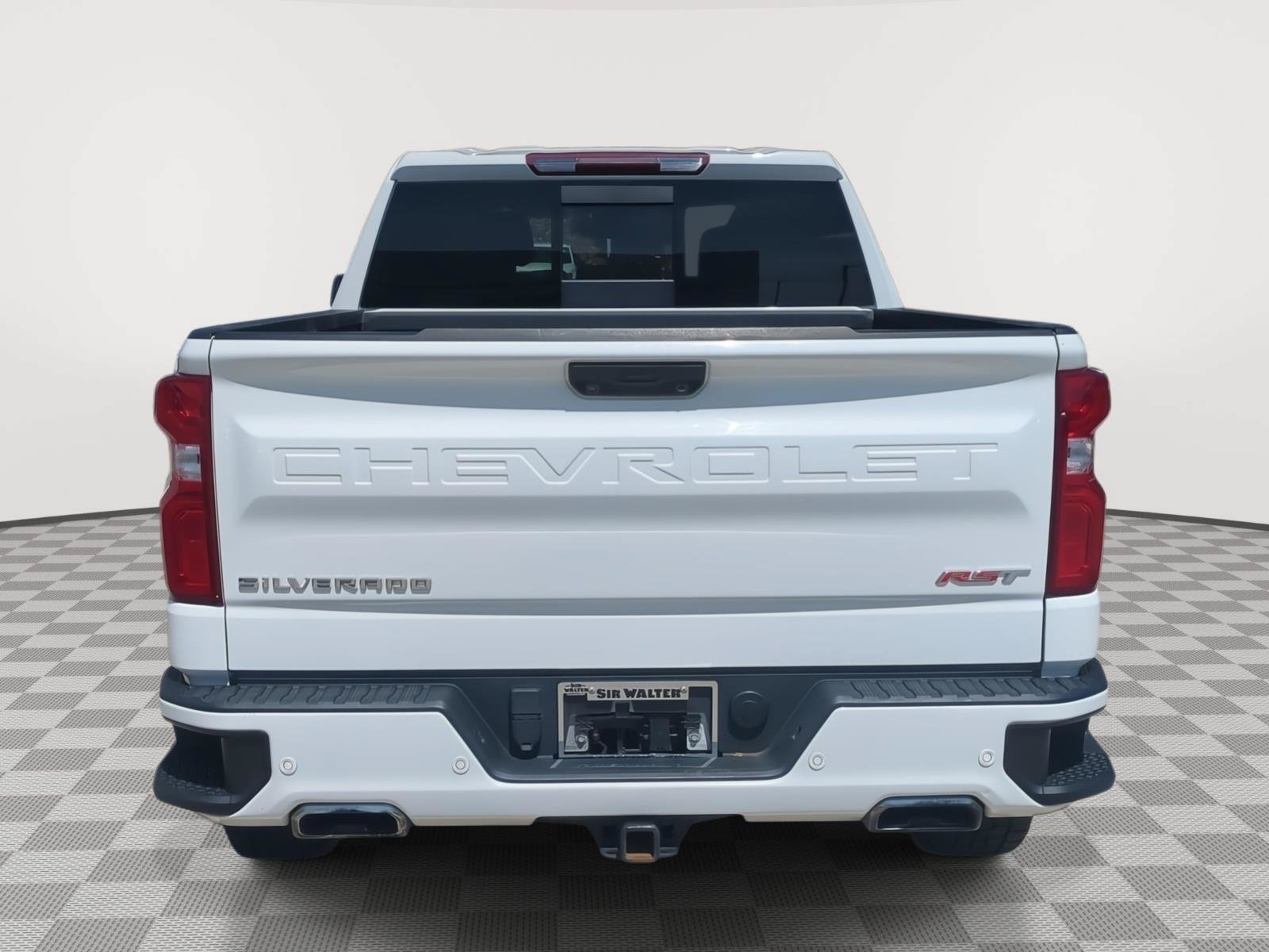 Used 2024 Chevrolet Silverado 1500 RST AWD/4WD image 5