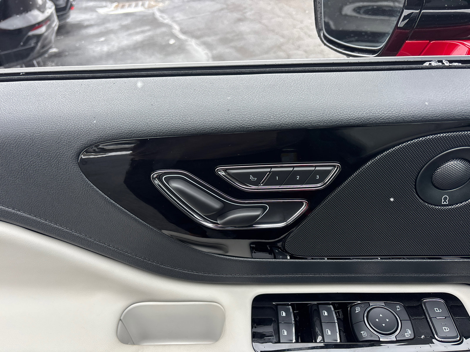 New 2026 Lincoln Aviator Reserve AWD/4WD image 12