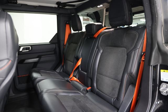 Used 2024 Ford Bronco Raptor w/ Interior Carbon Fiber Pack 6 AWD/4WD image 39