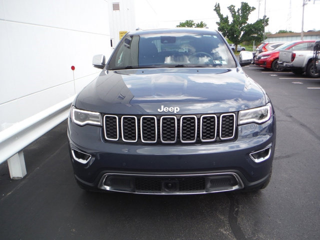 Used 2020 Jeep Grand Cherokee Limited w/ Premium Lighting Group AWD/4WD image 5