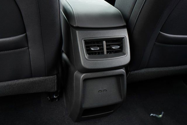 New 2025 Chevrolet Equinox EV LT image 27