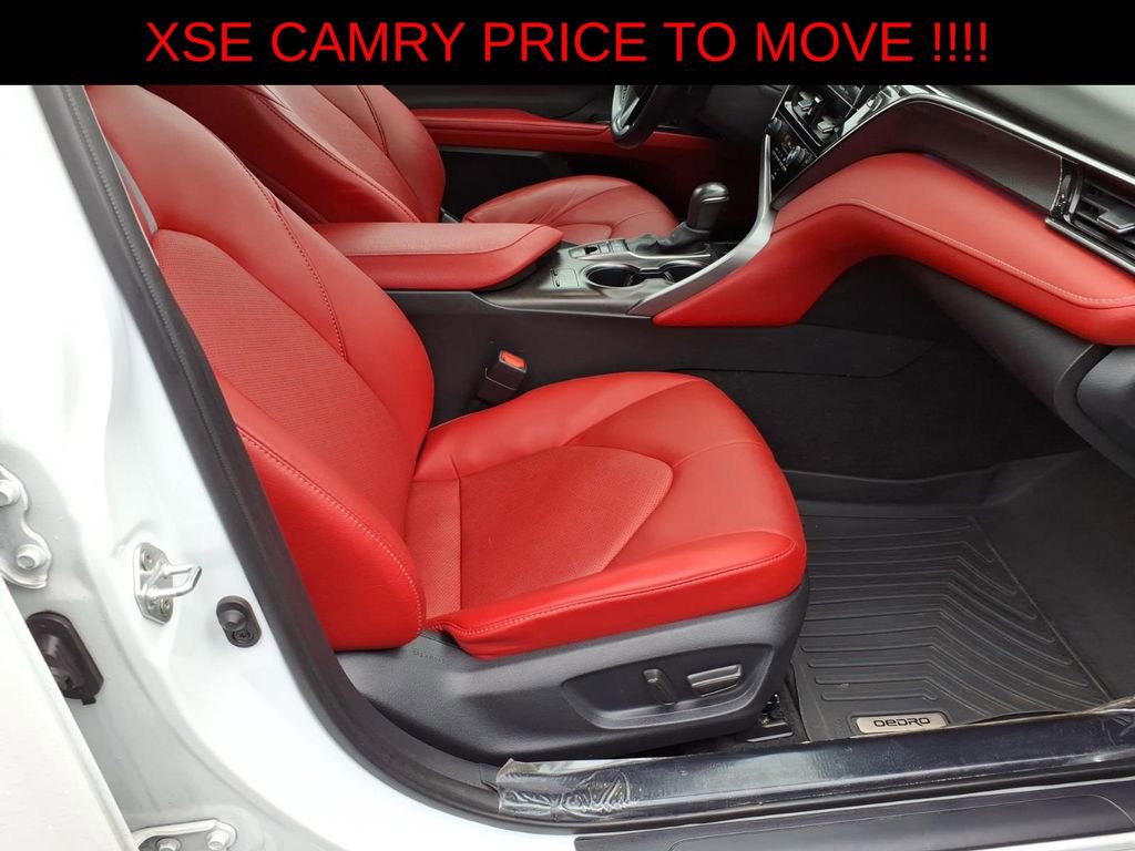 Used 2023 Toyota Camry XSE FWD image 9