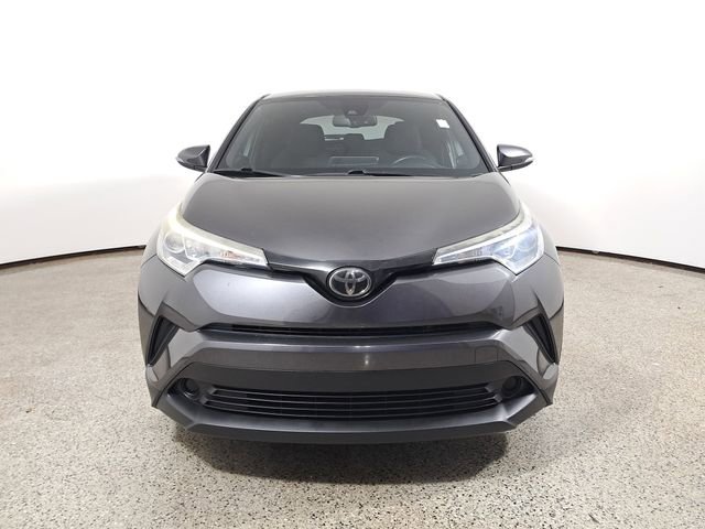 Used 2018 Toyota C-HR XLE image 3