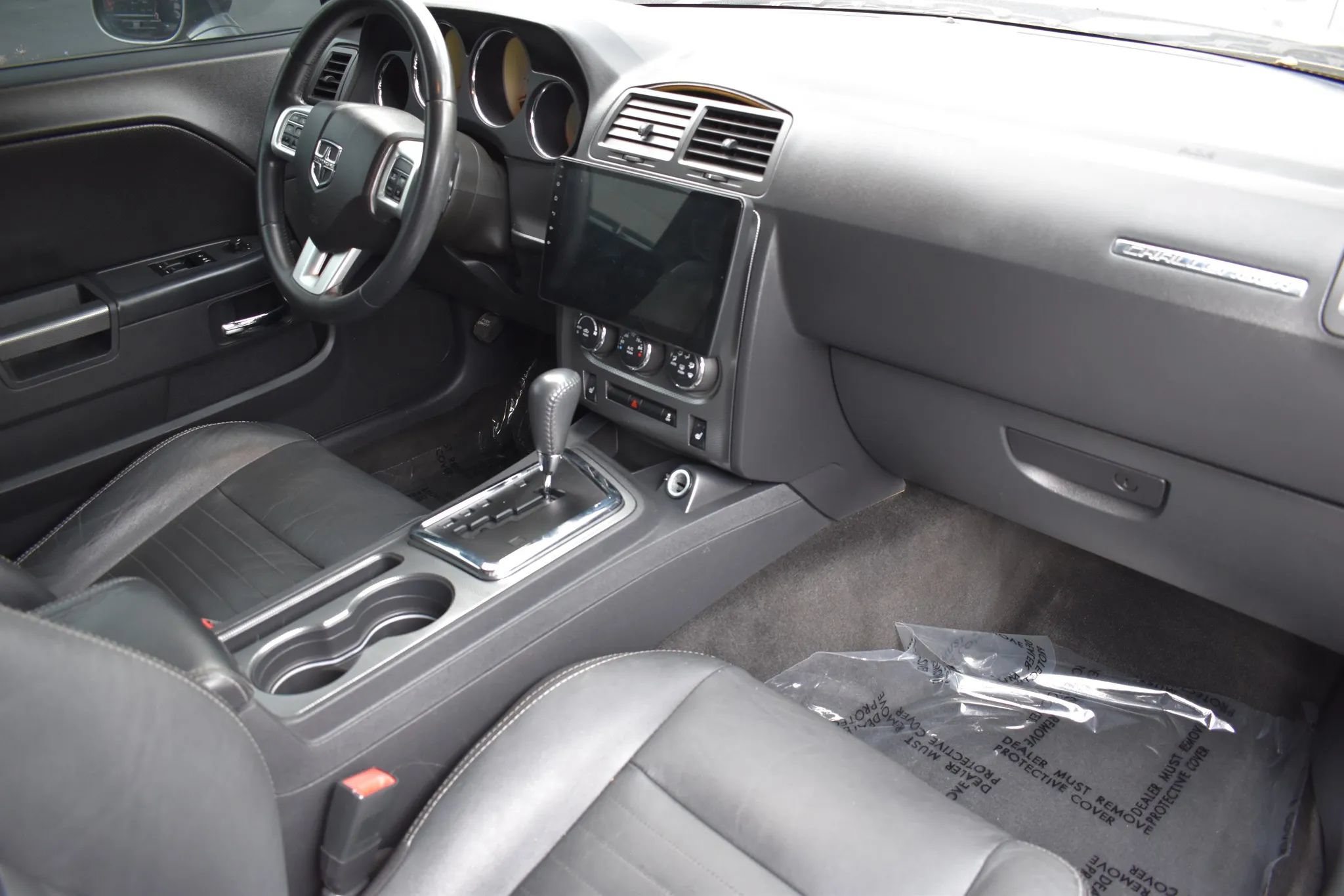 Used 2011 Dodge Challenger R/T w/ Sound Group II RWD image 8